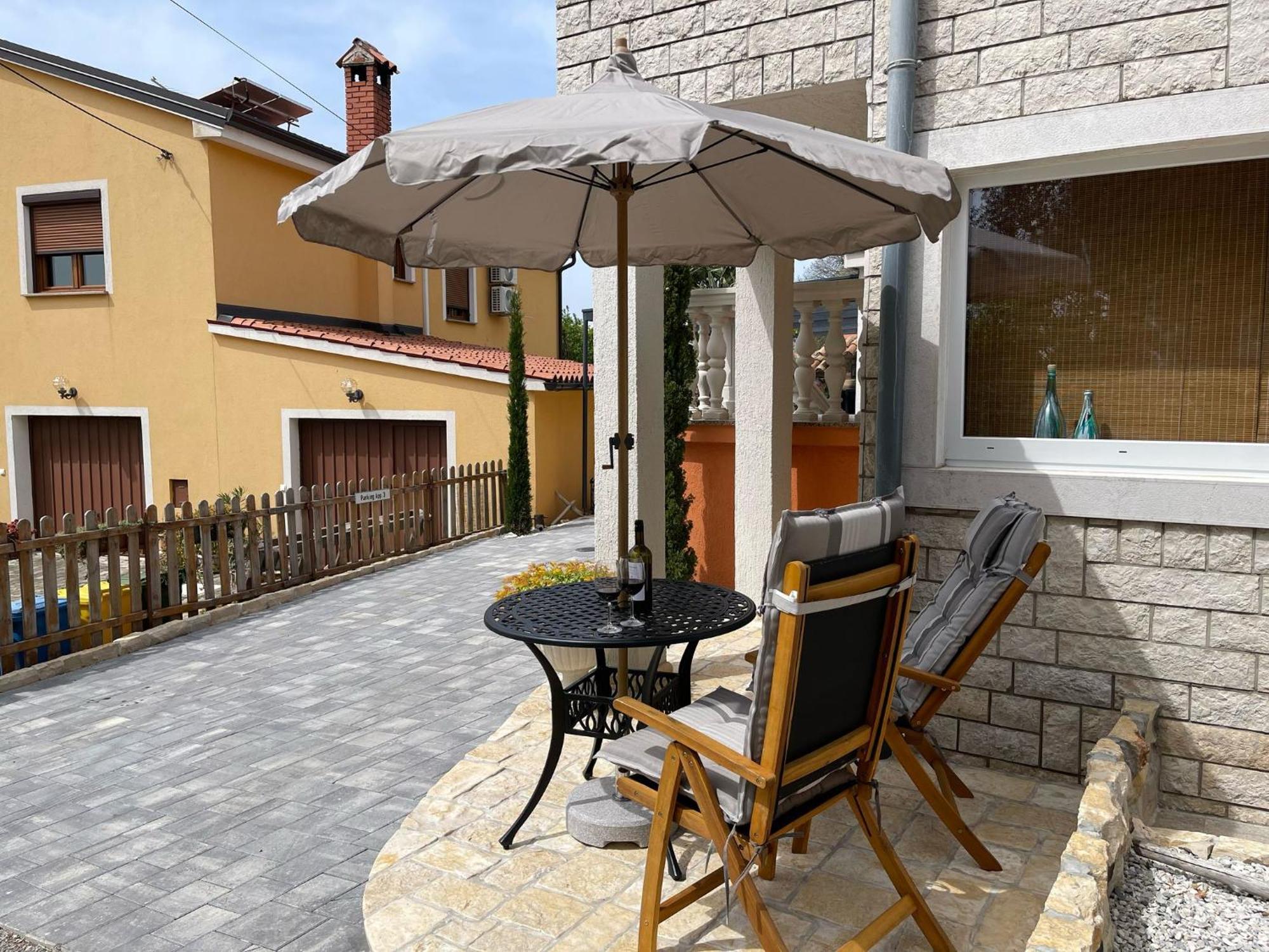4 You Apartments Mugeba Exterior foto